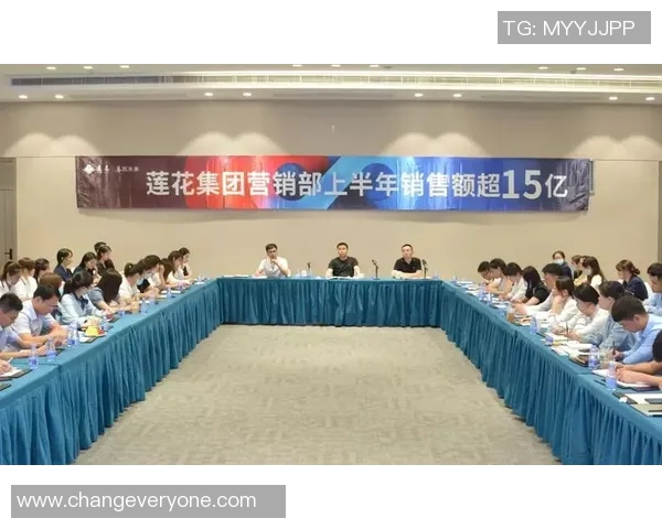 重庆排球队与南京排球队赛后复盘团队协作的成功与不足分析